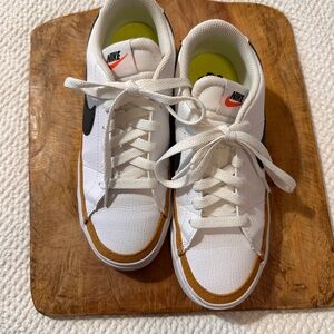 Nike White and Tan Sneakers